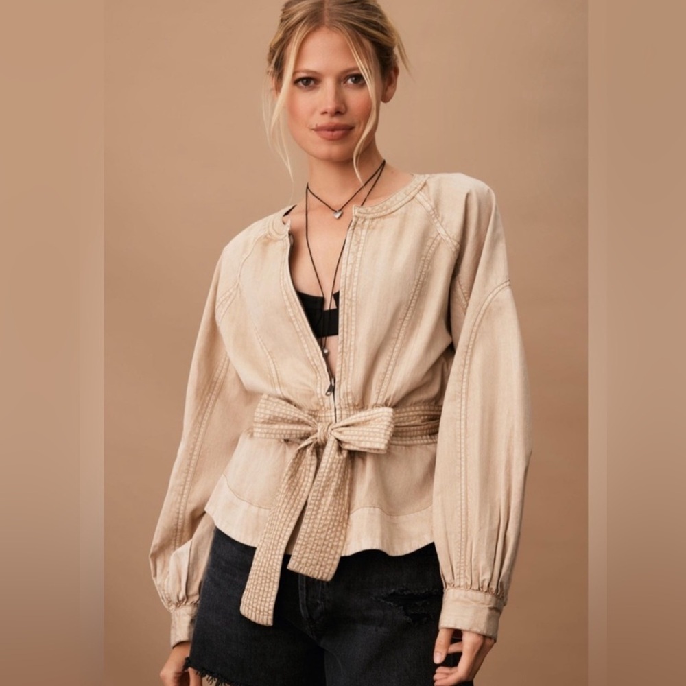 By Anthropologie Belted
Utility Jacket Size M